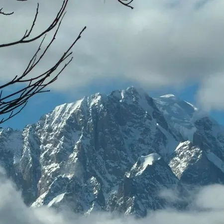 D'hotes Vista Monte Bianco 3*